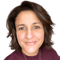 Je suis Majda Laalej, praticienne en hypnose quantique, énergéticienne et coach spirituelle. J’accompagne les personnes 
