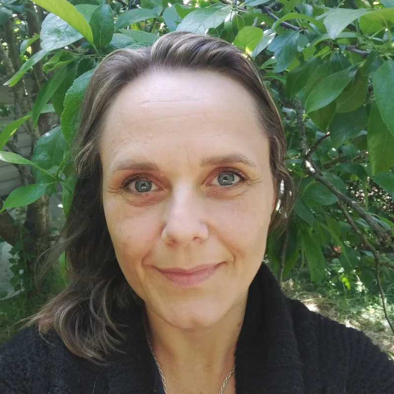 Elise Longevial - Coach - Reflexologue